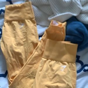 Gymshark leggings + shorts